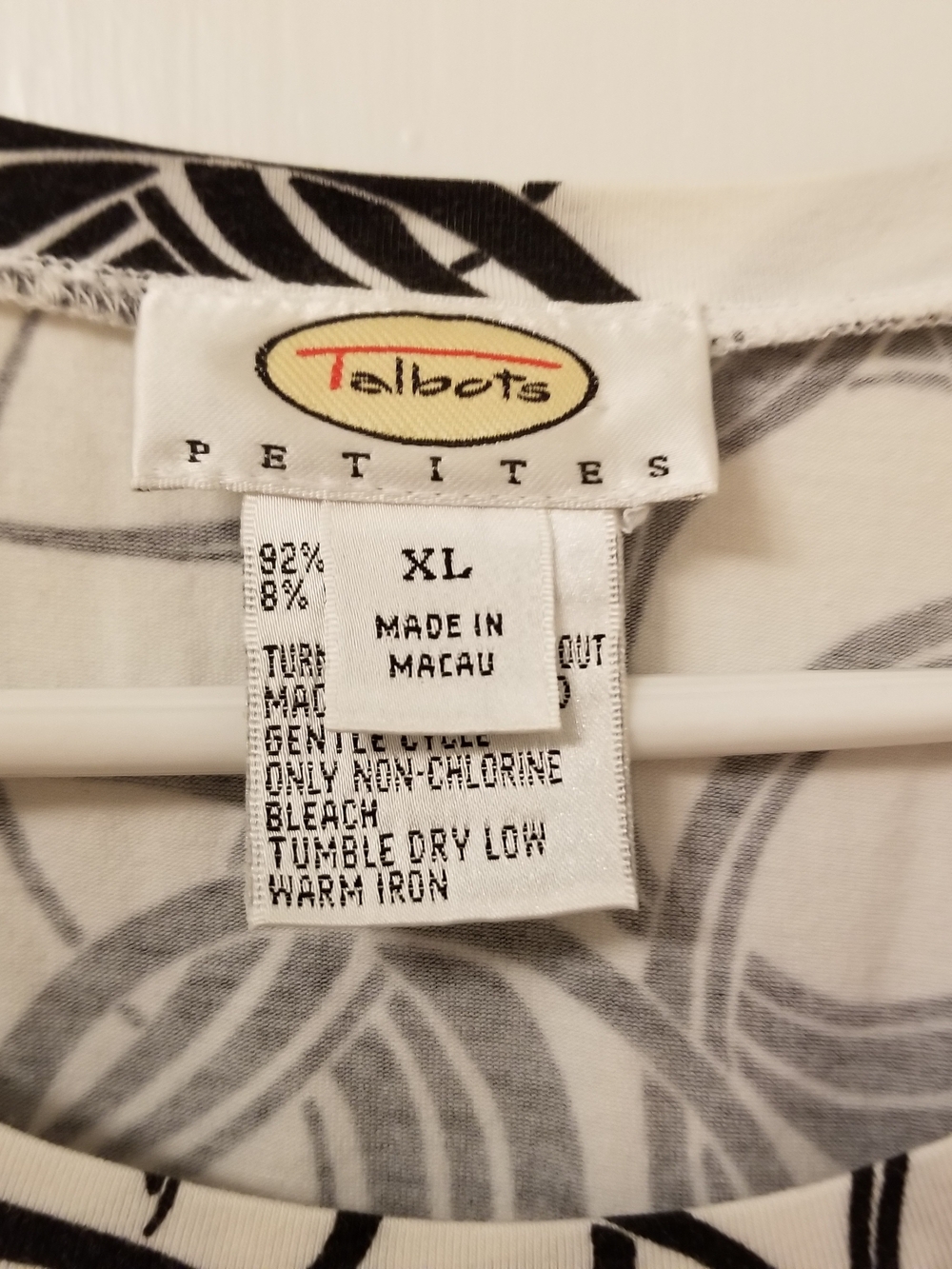 Talbots Petites Black & White Patterned Top - XL